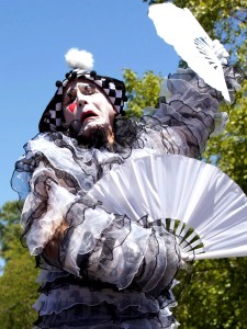 Pierrot at the California State Fair 2016, 17 days and 12 characters, Stephen Hues with Stilt Circus, photo by Felita.